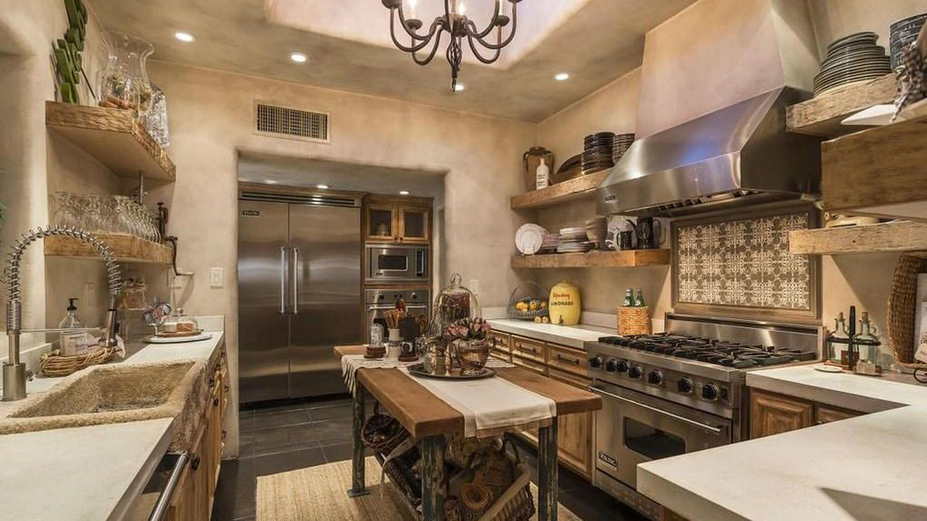 Frankie Muniz Lists Biltmore Area Secret Home for $3.5 Million!!